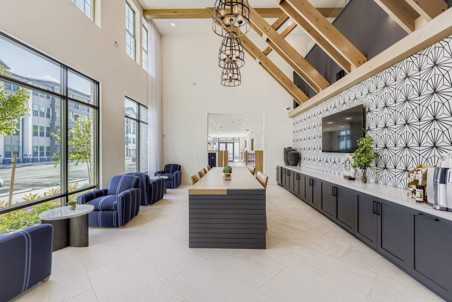 2300-hooks-street-web-quality-006-016-clubhouse